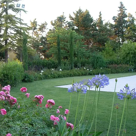 Villa Borgo Sorbatti Loro Piceno