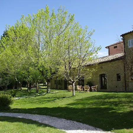 Borgo Sorbatti Villa Loro Piceno
